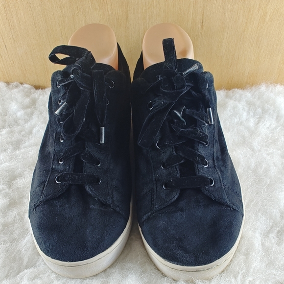 Vionic Women Sz 10 Suede Leather Black Sneakers Comfort Lace Up Shoes No insoles - Picture 2 of 11